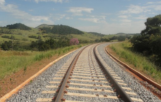 Trecho da ferrovia Norte-Sul