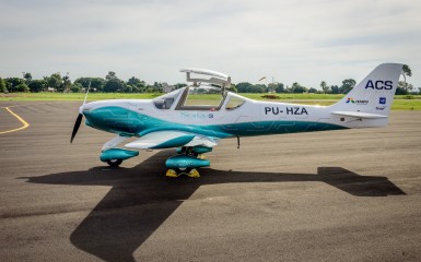 Avião elétrico batizado de Sora-e