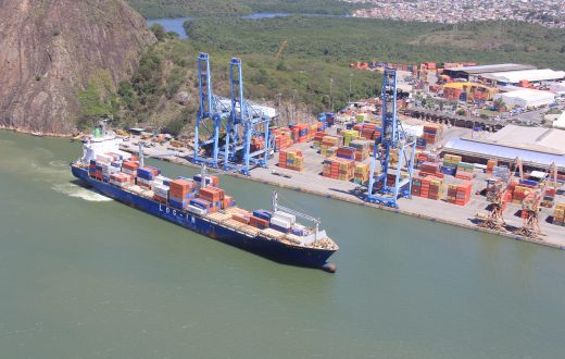 Terminal Portuário de Vila Velha movimenta transporte de 44 mil carros elétricos em 2023