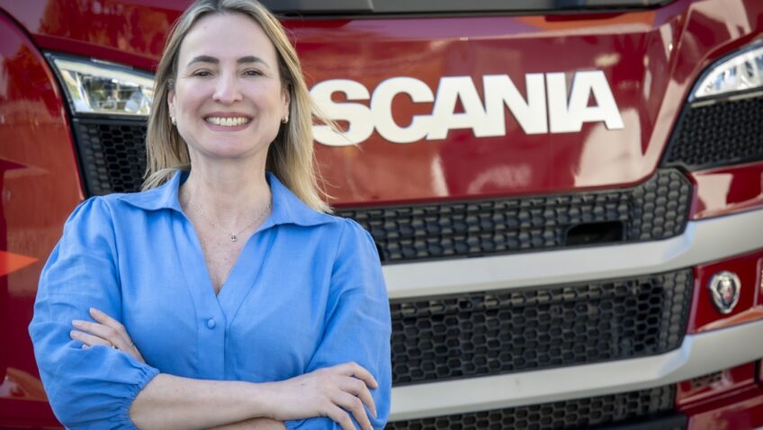 A Scania Latin America anunciou Ana Paula Zanetti de Barros Moreira como sua nova General Counsel, conselheira geral em português. Com mais de 25 anos de experiência no setor financeiro, Ana Paula traz uma vasta bagagem adquirida em passagens por grandes empresas como Bradesco e Elo.