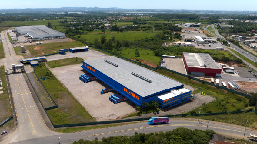 A Braspress, empresa de transporte de encomendas, inaugurou um novo terminal logístico em Porto Alegre, RS.