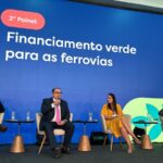 A ferrovia como modal de transporte de carga menos poluente e mais eficiente em termos energéticos, a necessidade de sua maior participação na matriz de transporte e a urgência do setor por um ambiente de negócios mais previsível, com modelagens de contratos, linhas de financiamento e incentivos mais atraentes para investidores, foram as principais temáticas do evento VIII Brasil nos Trilhos, realizado, na última terça-feira (27), em Brasília