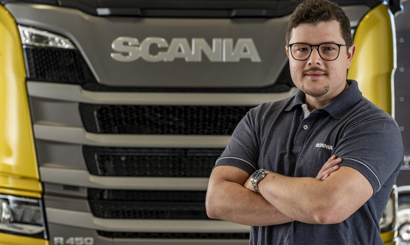 A Scania anunciou Fernando Valiate como novo diretor de serviços para suas operações comerciais no Brasil. Valiate, que já respondia pela área desde o final de 2023, foi apresentado oficialmente durante a Lat.Bus 2024, realizada de 6 a 8 de agosto no São Paulo Expo.