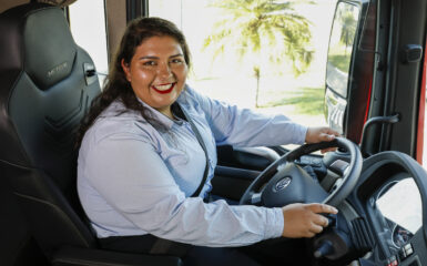 A Volkswagen anunciou um avanço na inclusão feminina em sua operação de testes ao triplicar o número de mulheres que atuam como motoristas de testes em suas frotas de desenvolvimento e avaliações de durabilidade.