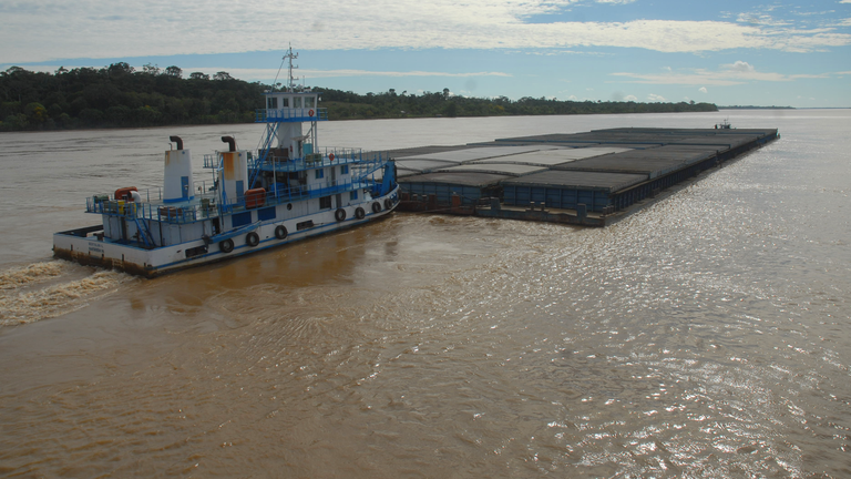 A Agência Nacional de Transportes Aquaviários (Antaq) divulgou os documentos do projeto de concessão da Hidrovia do Rio Madeira. O projeto abrange o trecho entre Porto Velho e a foz do rio, com uma extensão de 1.075 km, abrangendo os estados de Rondônia e Amazonas.