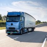 O Mercedes-Benz eActros 600, caminhão elétrico de bateria, foi eleito o “International Truck of The Year 2025” por jornalistas especializados de 24 países europeus