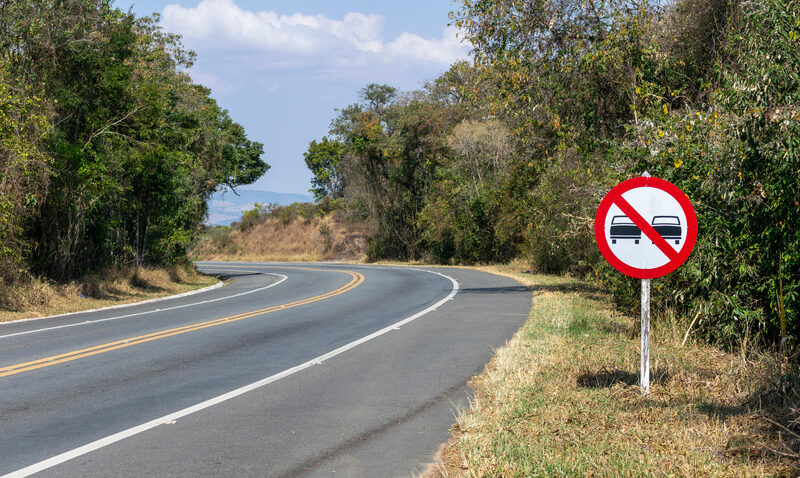 A Trimble, companhia global de tecnologia especializada em posicionamento, modelagem e análise de dados, anunciou o lançamento de um inovador recurso de inteligência artificial (IA) voltado para a identificação de ultrapassagens ilegais.