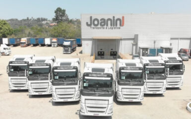 A Joanini Transporte e Logística está ampliando sua frota com a aquisição de 12 caminhões Volvo FH 460 6x2 Euro 6.