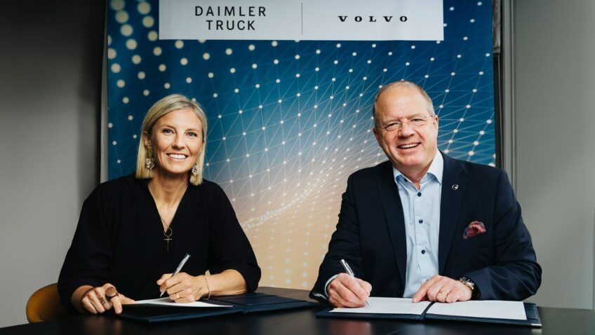 O Volvo Group e a Daimler Truck anunciaram a assinatura de um acordo vinculativo que estabelece uma joint venture de 50/50