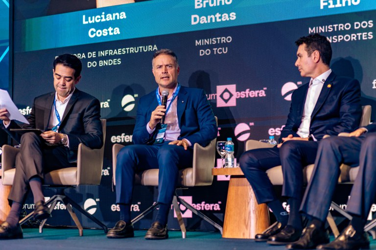 “Brasil registra recorde em investimentos em infraestrutura de transportes”, diz ministro dos Transportes