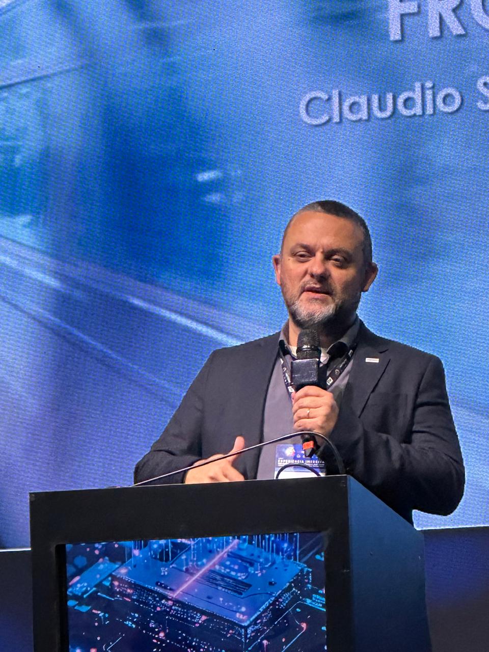 Estamos chegando ao limite operacional e à inviabilidade econômica do modelo vertical nas ferrovias, diz consultor da ABIFER