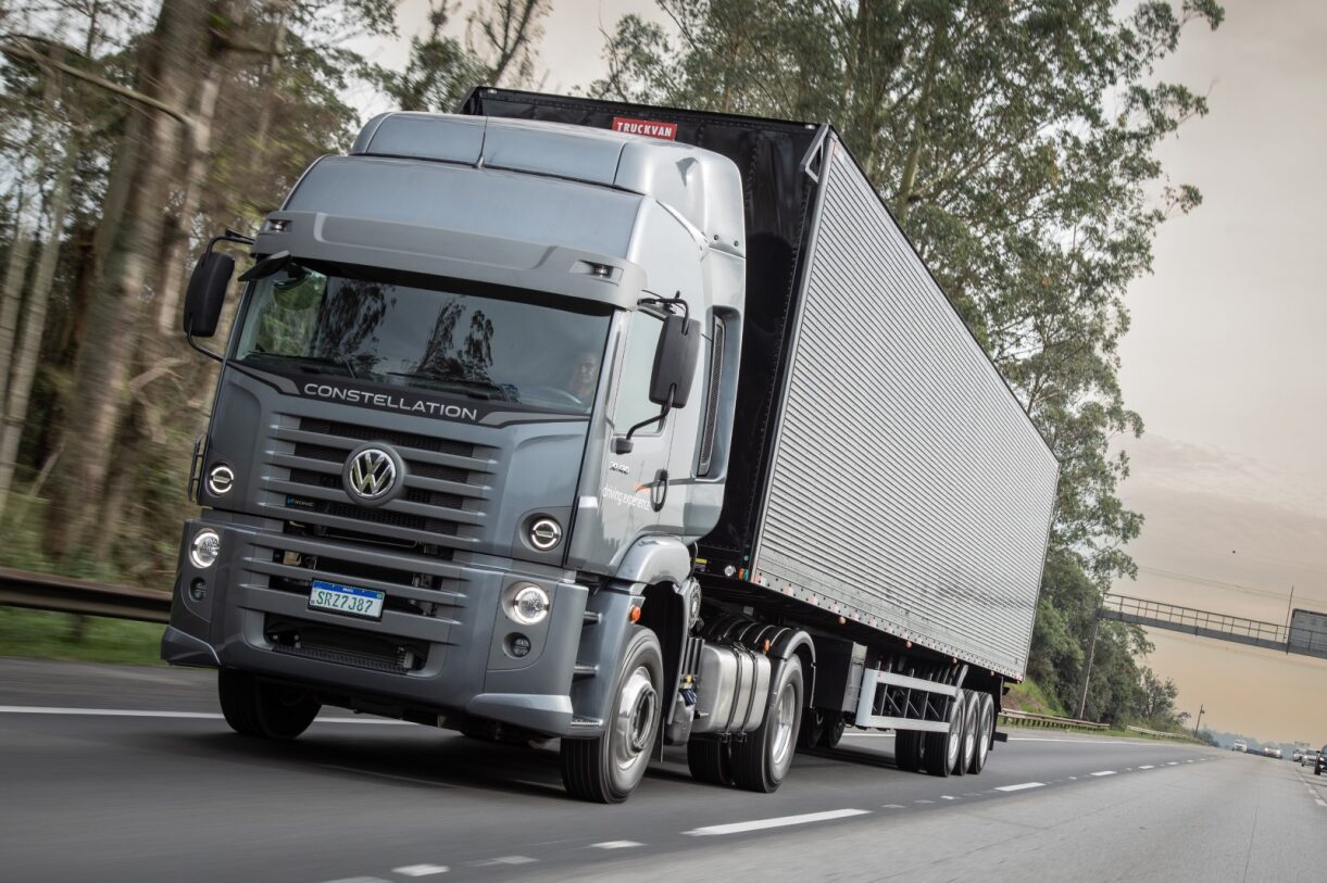 Volkswagen mira em Constellation 20.480 4×2 para aumentar sua relevância em extrapesados