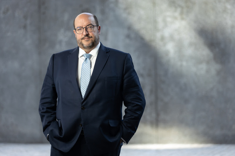 Rodrigo Navarro assume presidência da ANIP com foco em fortalecer setor de pneus