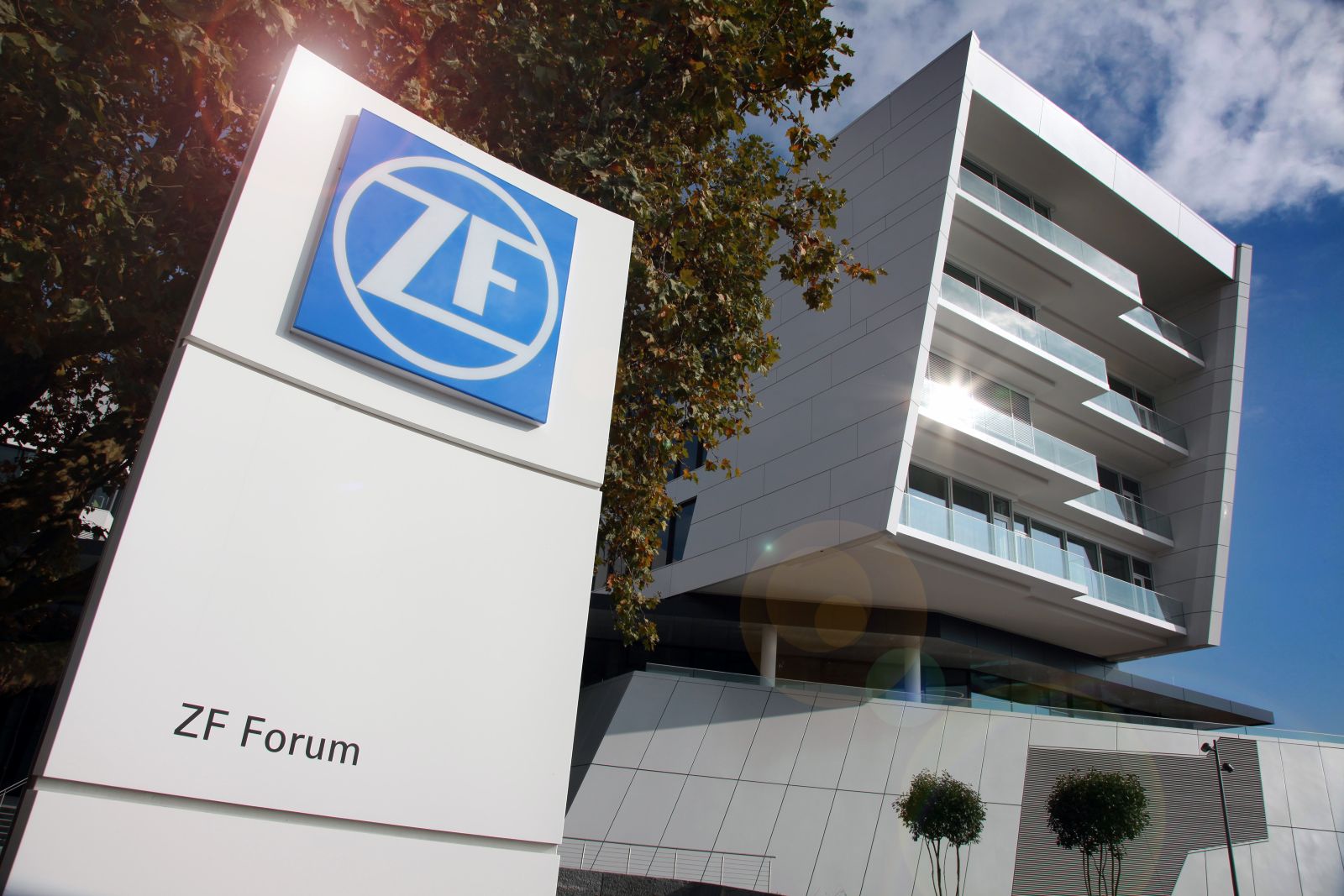 ZF eleva lucro no 1º semestre, apesar de queda nas vendas